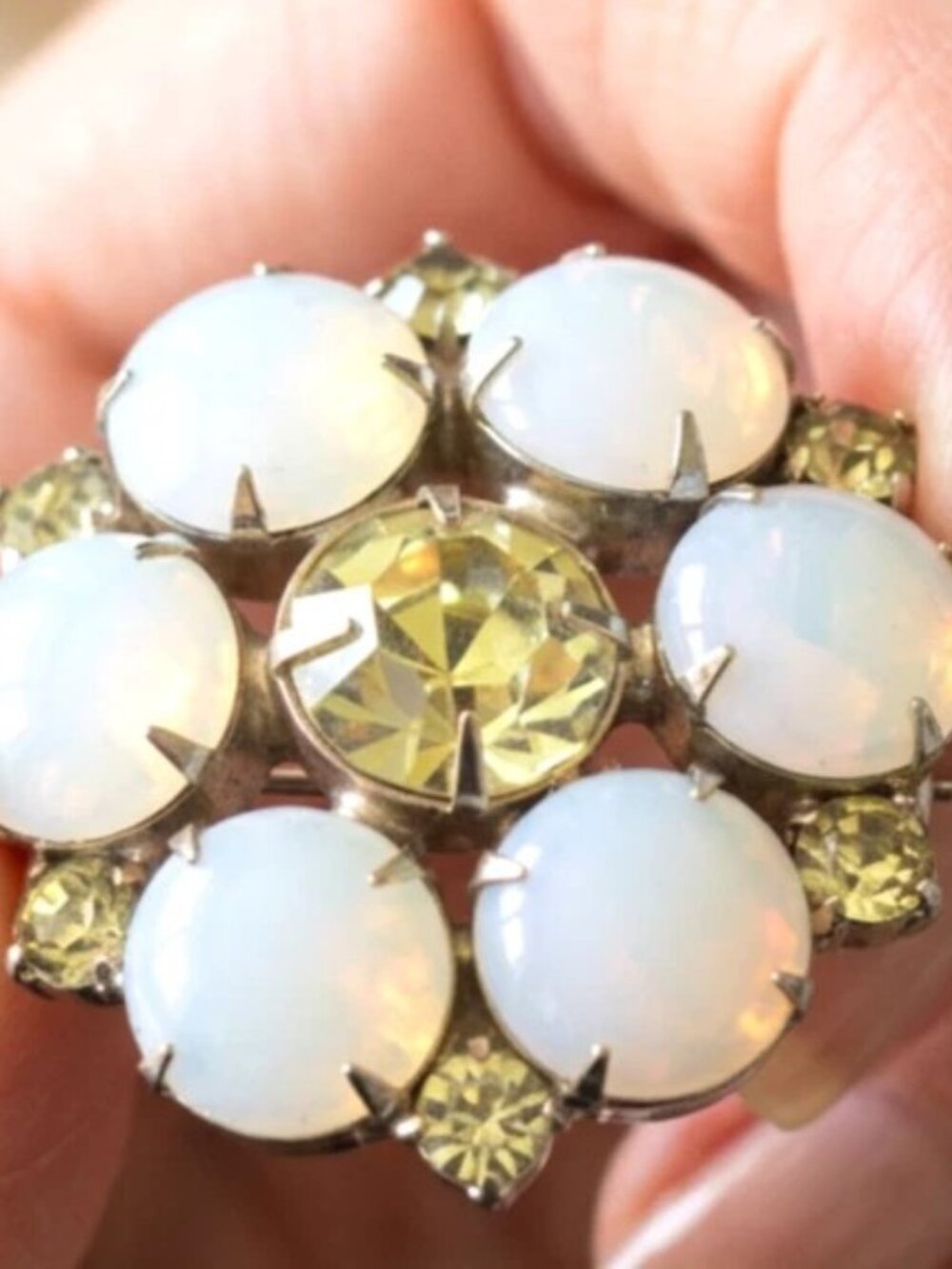 Vintage Exquisite Opal Opaline Glass Cab Silver tone Brooch pin Rhinestone